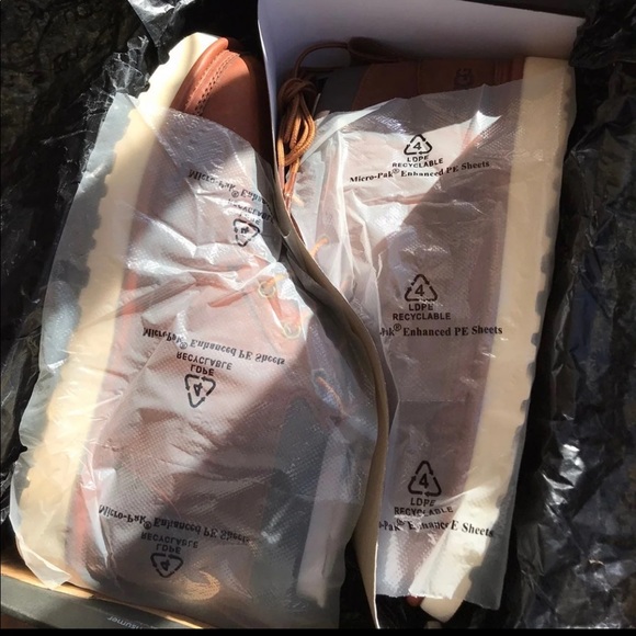 Uggs - Picture 2 of 5